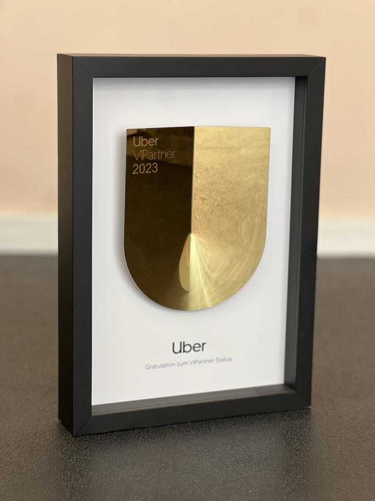 Flughafentransfer Köln - Uber VIP-Partner - JudiCAB